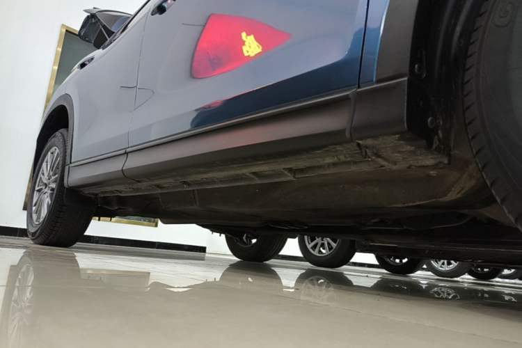 Used Mazda CX-5 2020 Revised Version 2.0L Automatic Two-Wheel Drive Smart Type Right Side Sill