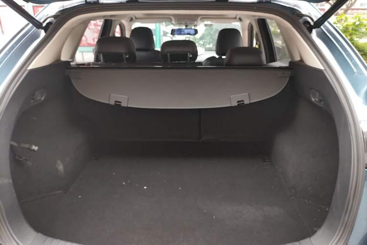 Used Mazda CX-5 2020 2.5L Automatic Two-Wheel Drive ZhiZun Version Trunk