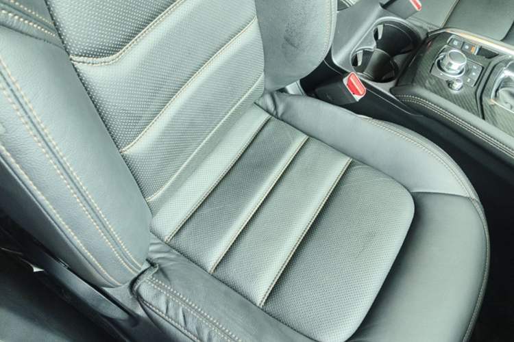 Used Mazda CX-5 2020 2.5L Automatic Two-Wheel Drive ZhiZun Version Right Front Seat