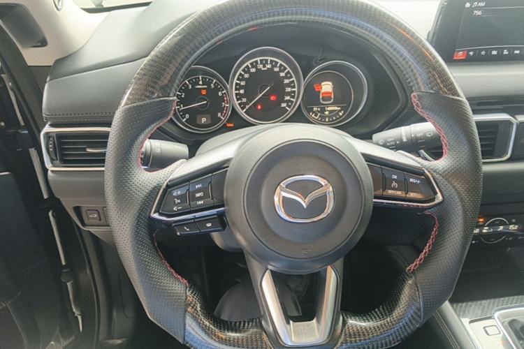 Used Mazda CX-5 2020 2.5L Automatic Two-Wheel Drive ZhiZun Version Steering Wheel
