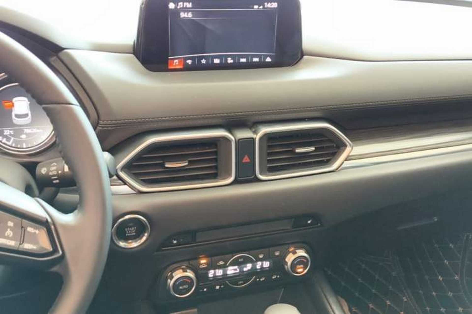 Used Mazda CX-5 2020 2.0L Automatic Two-Wheel Drive ZhiZun Version Audio And AC Panel