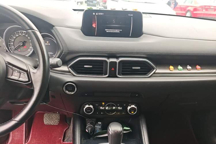 Used Mazda CX-5 2020 Revised Version 2.0L Automatic Two-Wheel Drive ZhiZun Trim Audio And AC Panel