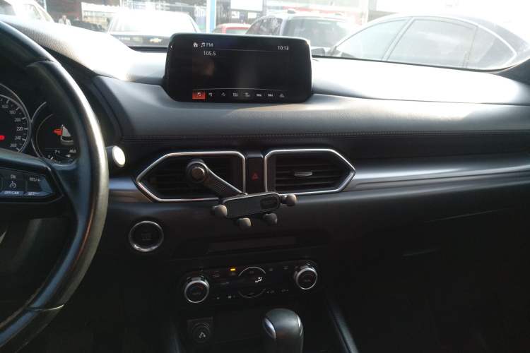 Used Mazda CX-5 2020 2.0L Automatic Two-Wheel Drive Smart Version Audio And AC Panel