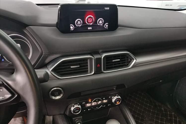 Used Mazda CX-5 2020 2.0L Automatic Two-Wheel Drive Smart Version Audio And AC Panel
