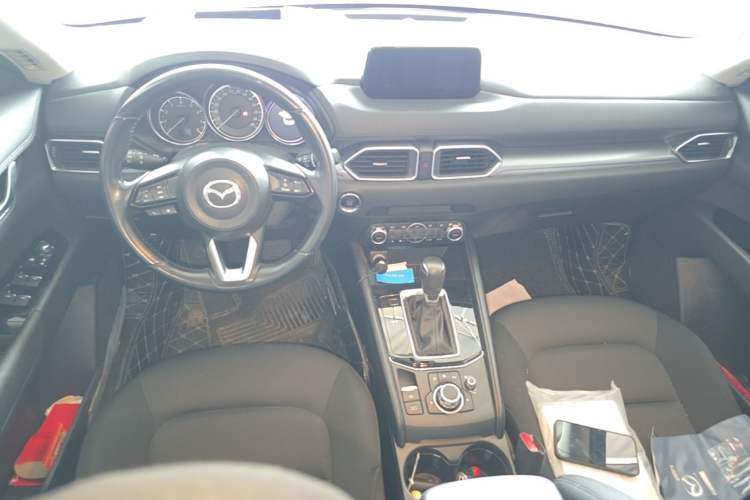 Used Mazda CX-5 2020 2.0L Automatic Two-Wheel Drive Smart Version Center Console