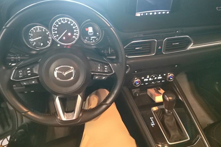 Used Mazda CX-5 2020 2.5L Automatic 4x4 Flagship Edition Center Console