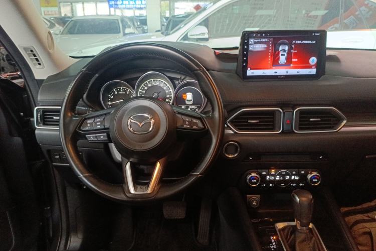 Used Mazda CX-5 2020 2.0L Automatic Two-Wheel Drive ZhiZun Version Center Console