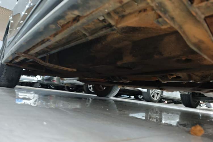 Used Mazda CX-5 2020 Revised Version 2.0L Automatic Two-Wheel Drive Smart Type Chassis Front Right