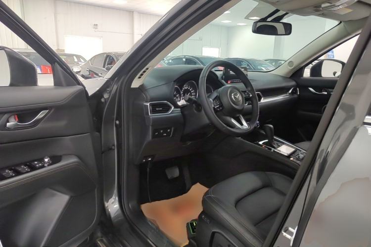 Used Mazda CX-5 2020 Revised Version 2.5L Automatic Two-Wheel Drive ZhiZun Trim Driver Seat