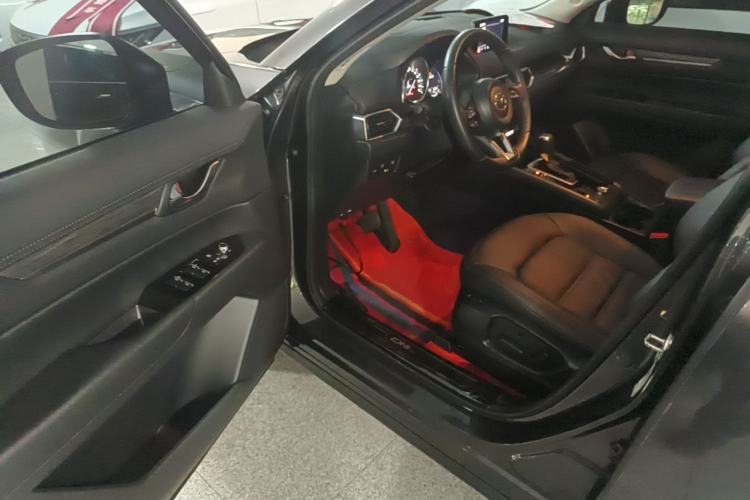 Used Mazda CX-5 2020 2.0L Automatic Two-Wheel Drive ZhiZun Version Driver Seat