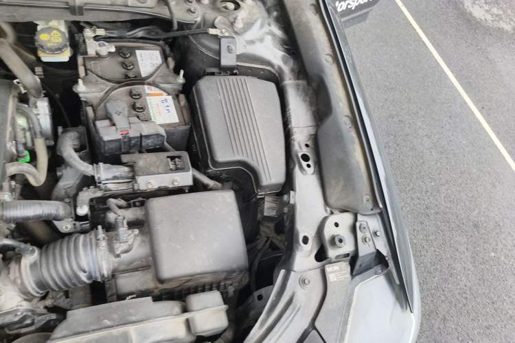 Used Mazda CX-5 2020 2.5L Automatic Two-Wheel Drive ZhiZun Version Engine Bay Left