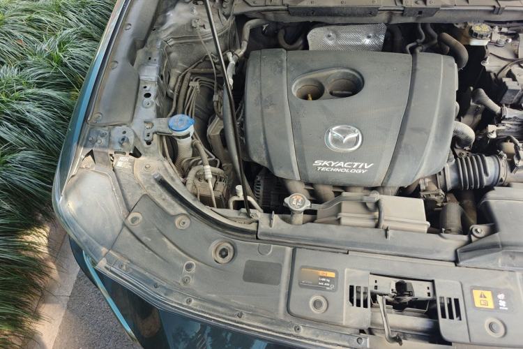 Used Mazda CX-5 2020 Revised Version 2.0L Automatic Two-Wheel Drive ZhiZun Trim Engine Bay Right