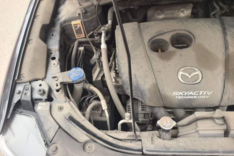 Used Mazda CX-5 2020 2.0L Automatic Two-Wheel Drive Smart Version Engine Bay Right