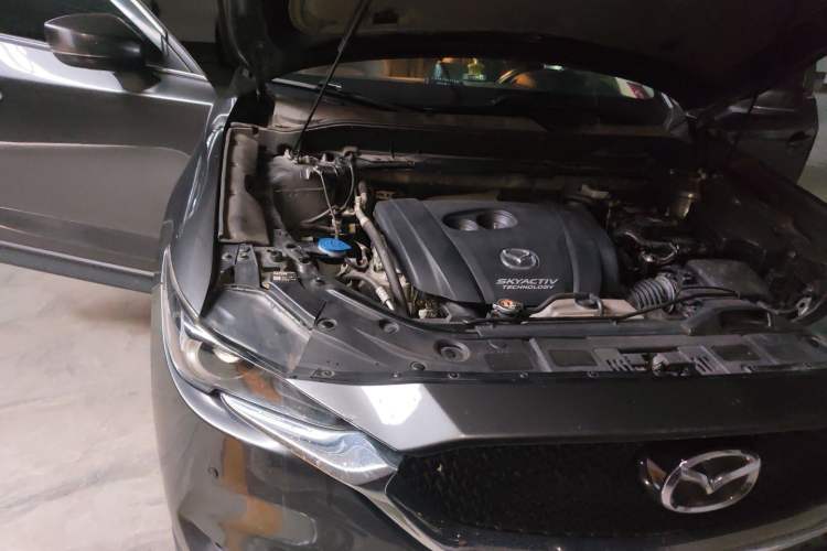 Used Mazda CX-5 2020 2.5L Automatic Two-Wheel Drive Smart Version Engine Bay Right