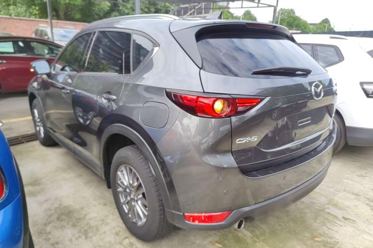 Used Mazda CX-5 2020 2.0L Automatic Two-Wheel Drive ZhiZun Version Exterior 2