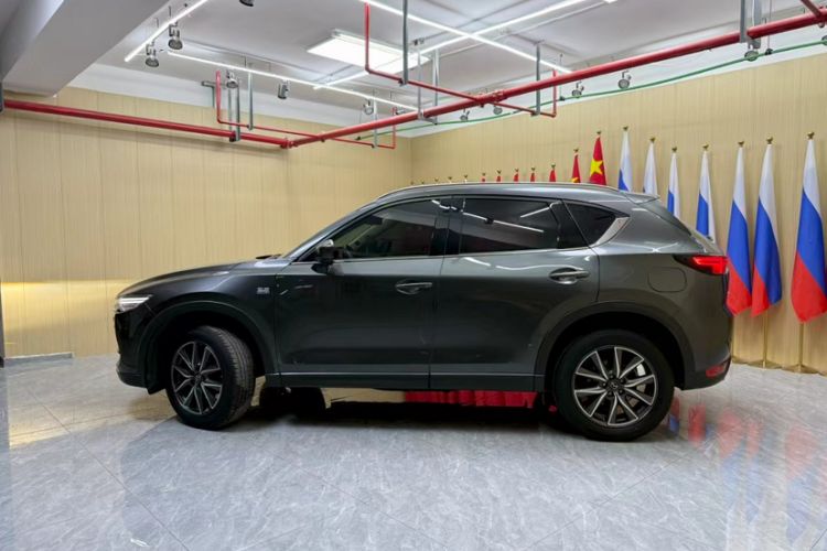 Used Mazda CX-5 2020 2.5L Automatic 4x4 Flagship Edition Exterior 3