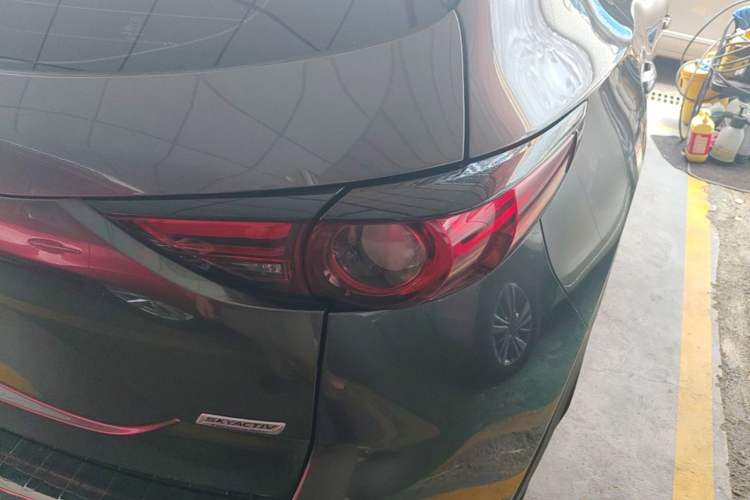 Used Mazda CX-5 2020 2.0L Automatic Two-Wheel Drive Smart Version Exterior 3