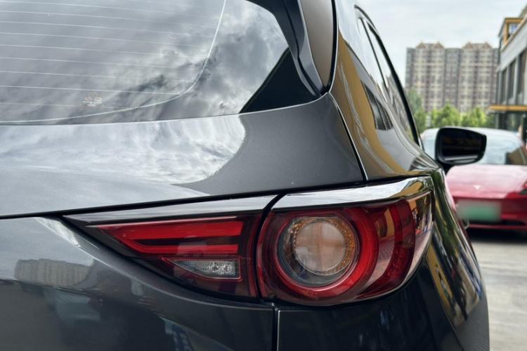 Used Mazda CX-5 2020 2.5L Automatic 4x4 Flagship Edition Exterior 5