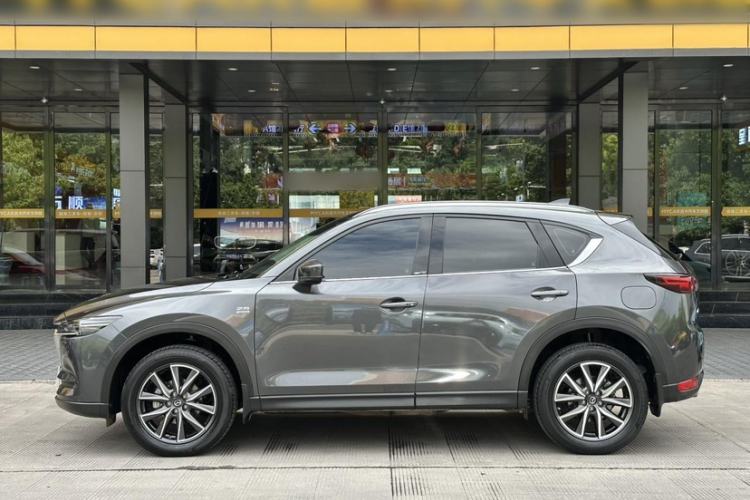 Used Mazda CX-5 2020 2.5L Automatic 4x4 Flagship Edition Exterior 7