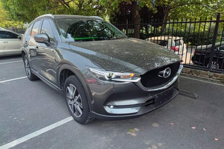 Used Mazda CX-5 2020 2.5L Automatic Two-Wheel Drive Smart Version Front Right 45 Deg