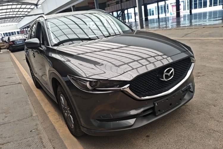 Used Mazda CX-5 2020 Revised Version 2.0L Automatic Two-Wheel Drive Smart Type Front Right 45 Deg