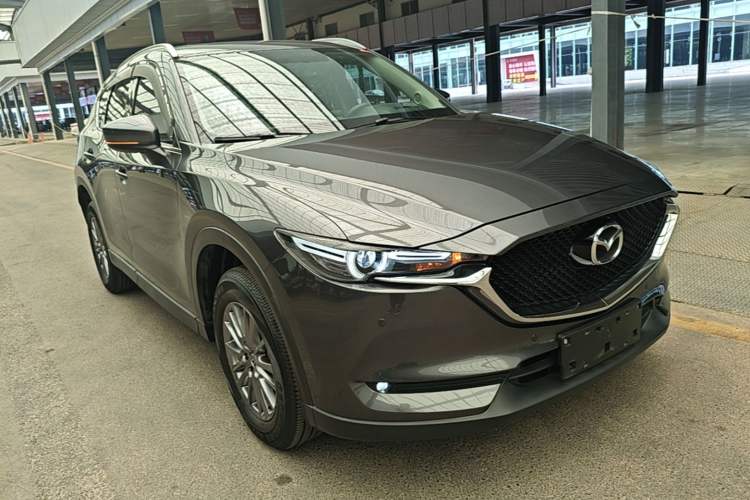 Used Mazda CX-5 2020 2.0L Automatic Two-Wheel Drive ZhiZun Version Front Right 45 Deg