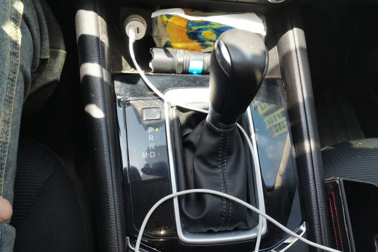 Used Mazda CX-5 2020 2.0L Automatic Two-Wheel Drive Smart Version Gear Lever