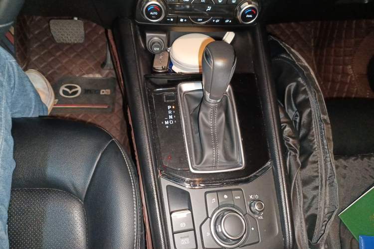 Used Mazda CX-5 2020 2.0L Automatic Two-Wheel Drive Smart Version Gear Lever