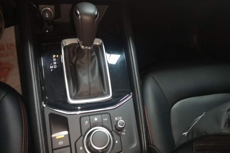 Used Mazda CX-5 2020 Revised Version 2.0L Automatic Two-Wheel Drive Smart Type Gear Lever