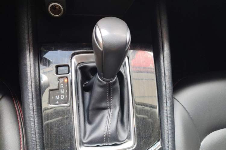 Used Mazda CX-5 2020 2.0L Automatic Two-Wheel Drive Smart Version Gear Lever