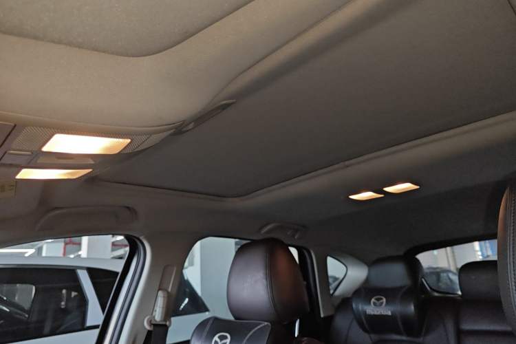Used Mazda CX-5 2020 2.5L Automatic Two-Wheel Drive Smart Version Headliner