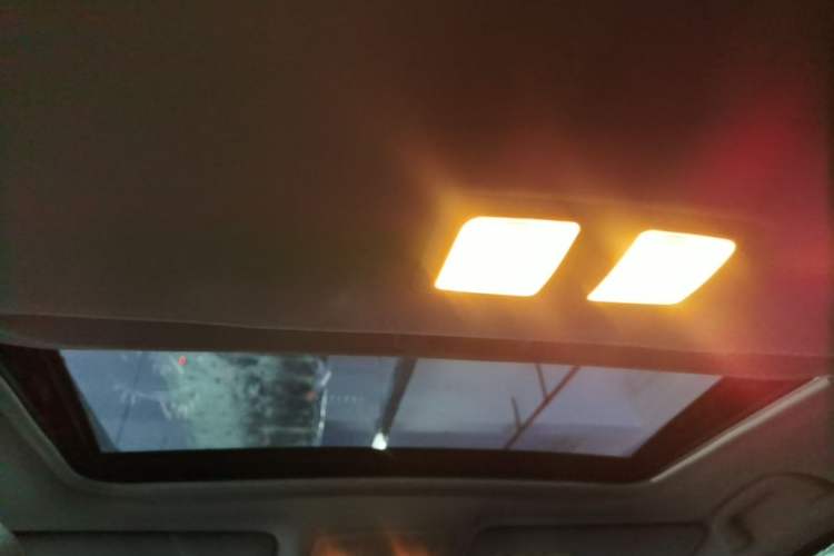Used Mazda CX-5 2020 2.5L Automatic Two-Wheel Drive ZhiZun Version Headliner
