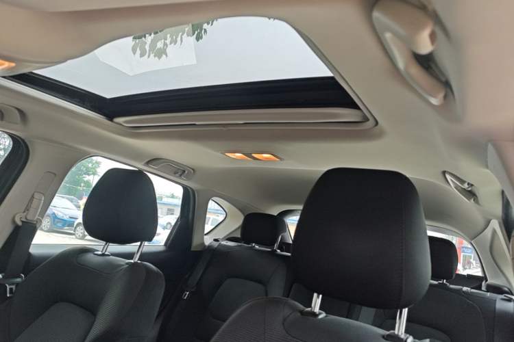 Used Mazda CX-5 2020 2.0L Automatic Two-Wheel Drive Smart Version Headliner