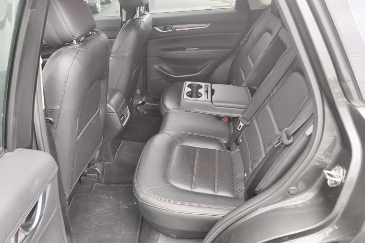 Used Mazda CX-5 2020 2.5L Automatic Two-Wheel Drive ZhiZun Version Interior 4