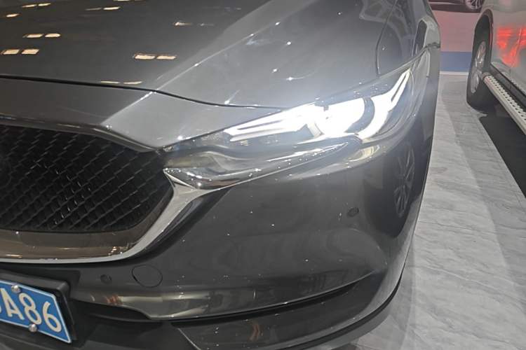 Used Mazda CX-5 2020 Revised Version 2.0L Automatic Two-Wheel Drive Smart Type Left Front Headlight