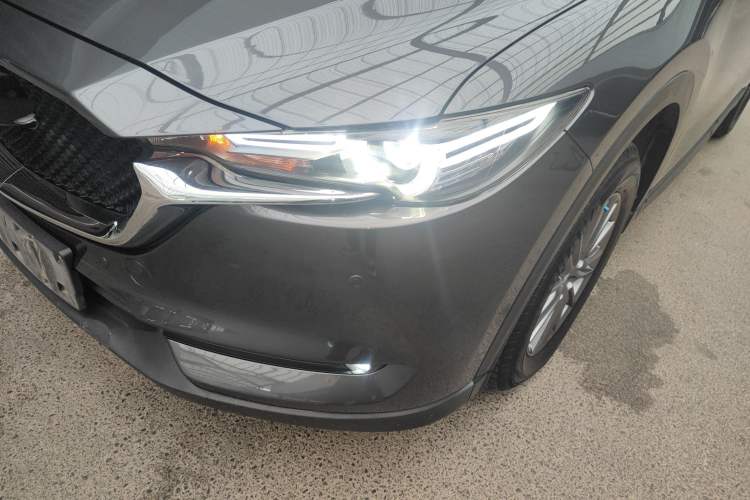Used Mazda CX-5 2020 Revised Version 2.0L Automatic Two-Wheel Drive ZhiZun Trim Left Front Headlight