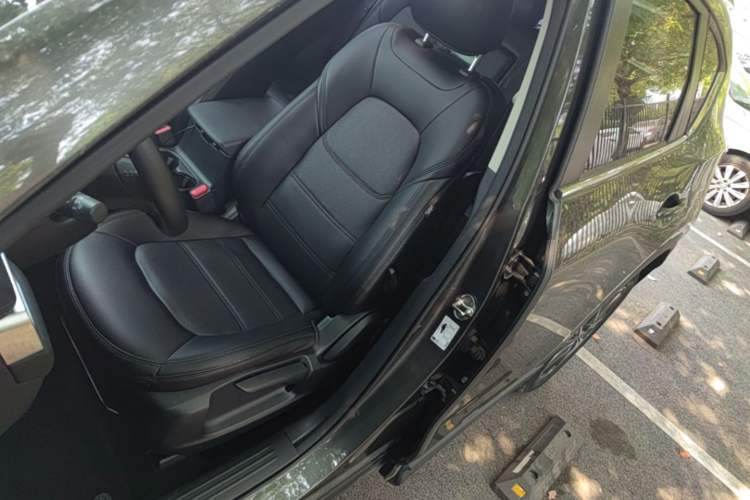 Used Mazda CX-5 2020 2.5L Automatic Two-Wheel Drive Smart Version Left Front Seat