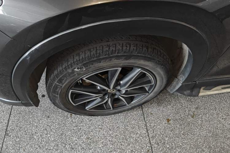 Used Mazda CX-5 2020 2.5L Automatic Two-Wheel Drive Smart Version Left Front Wheel Hub