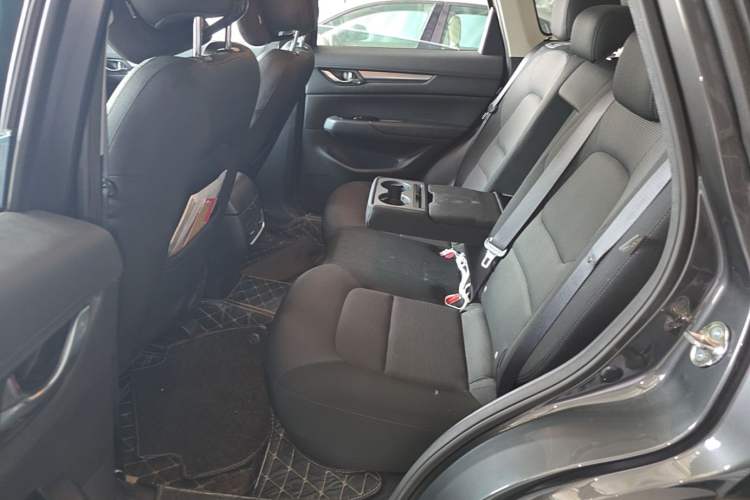 Used Mazda CX-5 2020 2.0L Automatic Two-Wheel Drive Smart Version Left Rear Seat