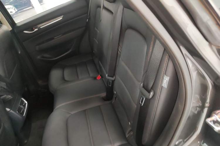 Used Mazda CX-5 2020 Revised Version 2.5L Automatic Two-Wheel Drive ZhiZun Trim Left Rear Seat