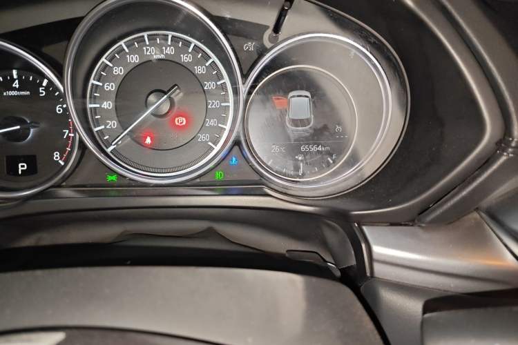 Used Mazda CX-5 2020 2.5L Automatic Two-Wheel Drive Smart Version Odometer Close Up