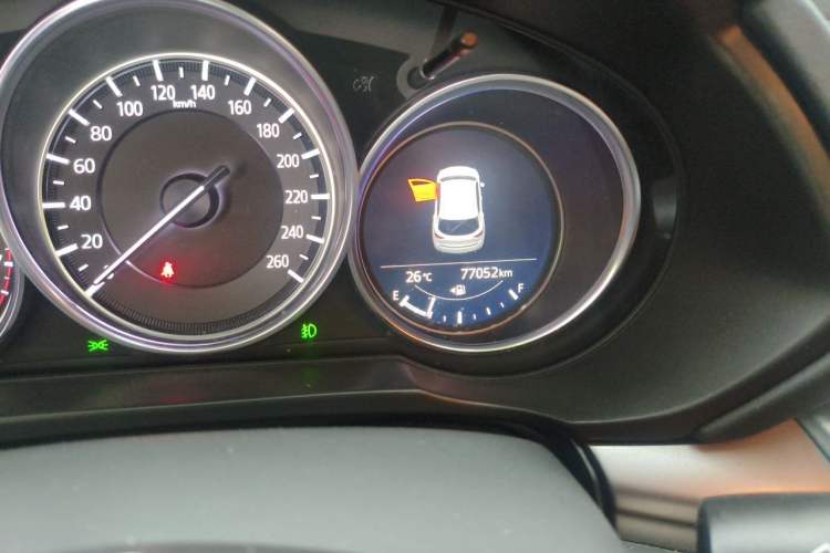 Used Mazda CX-5 2020 2.5L Automatic Two-Wheel Drive Smart Version Odometer Close Up