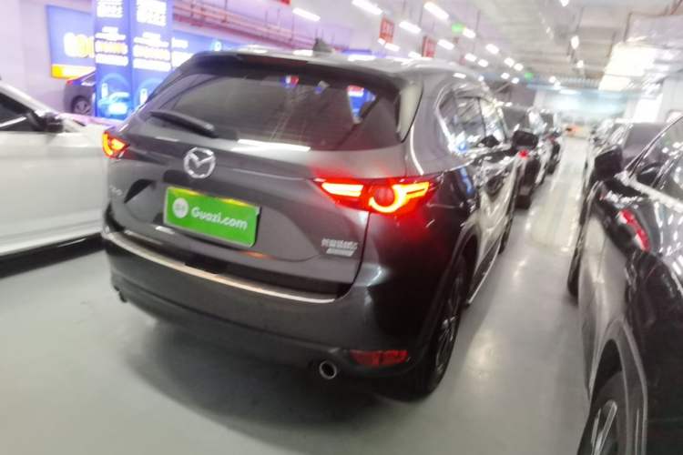 Used Mazda CX-5 2020 2.5L Automatic Two-Wheel Drive ZhiZun Version Rear Right 45 Deg