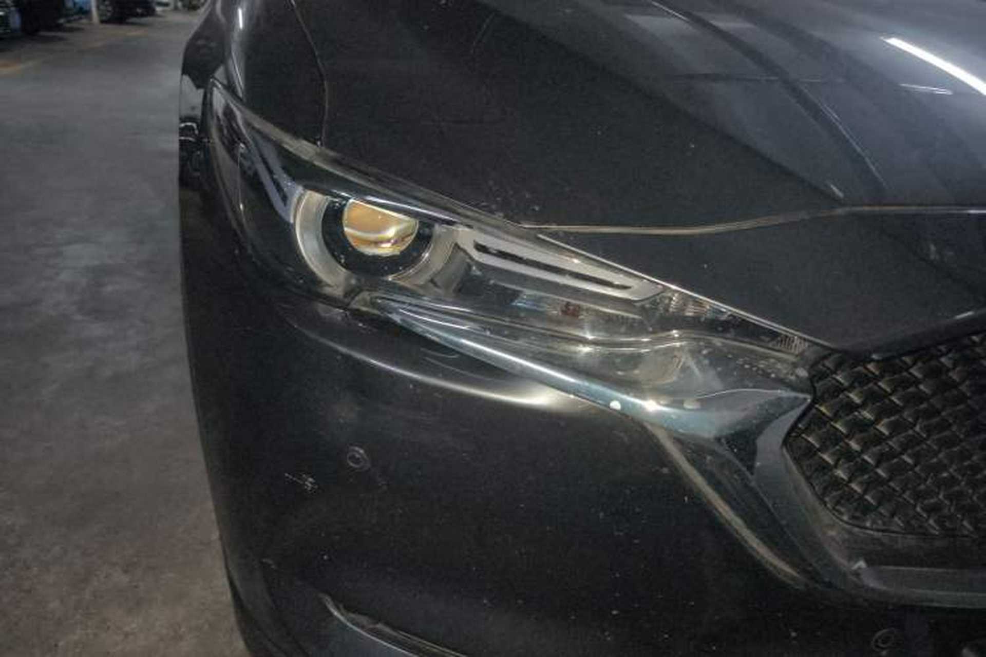 Used Mazda CX-5 2020 Revised Version 2.5L Automatic Two-Wheel Drive ZhiZun Trim Right Front Headlight