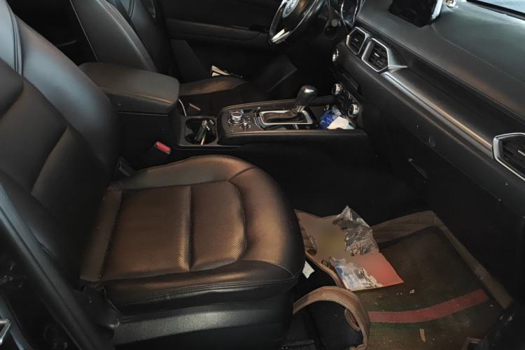 Used Mazda CX-5 2020 2.5L Automatic Two-Wheel Drive Smart Version Right Front Seat