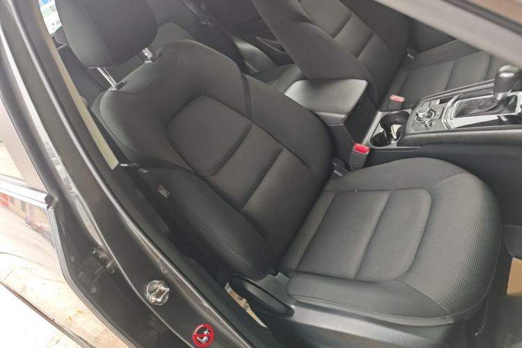 Used Mazda CX-5 2020 2.0L Automatic Two-Wheel Drive Smart Version Right Front Seat