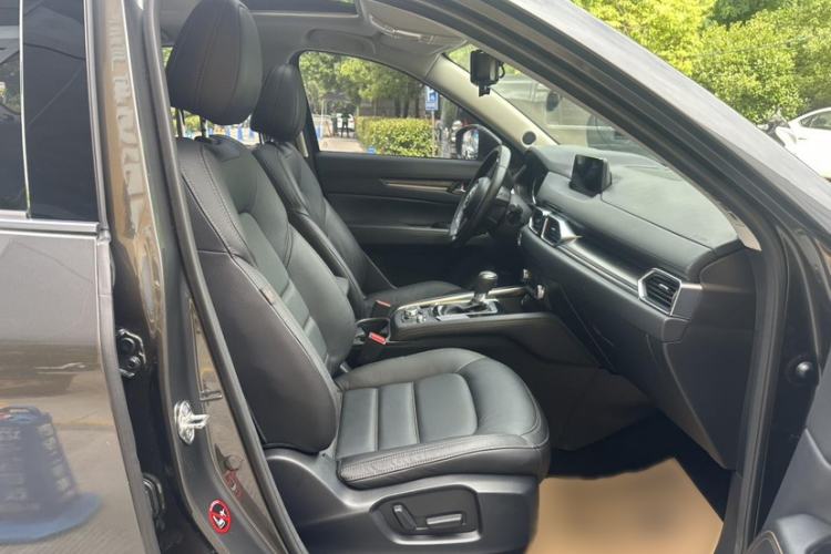 Used Mazda CX-5 2020 2.5L Automatic 4x4 Flagship Edition Right Front Seat