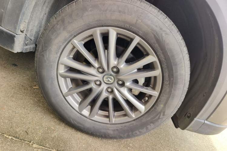 Used Mazda CX-5 2020 Revised Version 2.0L Automatic Two-Wheel Drive Smart Type Right Front Wheel Hub