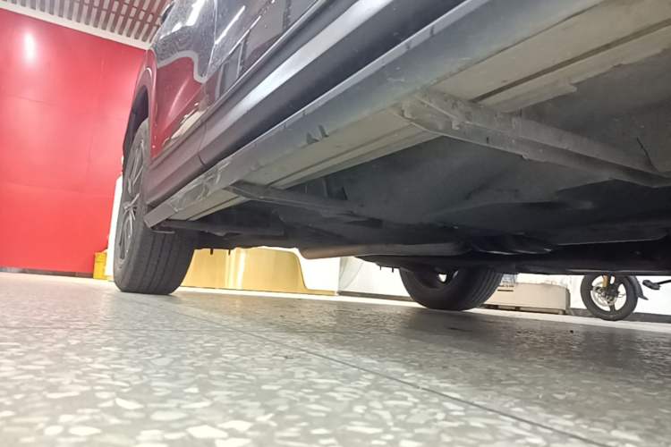 Used Mazda CX-5 2020 Revised Version 2.5L Automatic Two-Wheel Drive ZhiZun Trim Right Side Sill