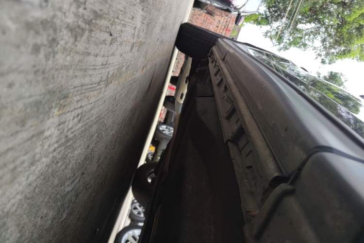Used Mazda CX-5 2020 2.0L Automatic Two-Wheel Drive ZhiZun Version Right Side Sill